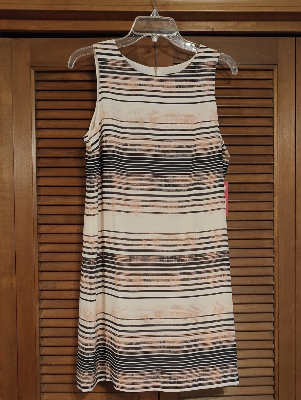 NWT Vince Camuto Dress
